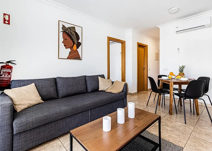 Encosta Do Vau Apartment *