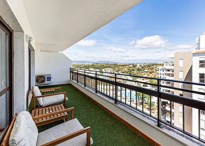 Apartment Encosta Do Vau